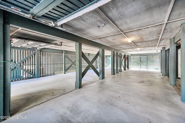 4 E Raleigh Street, Wrightsville Beach, NC 28480