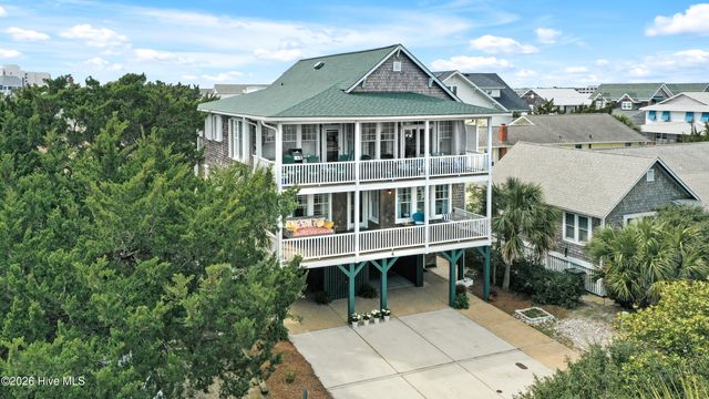 4 E Raleigh Street, Wrightsville Beach, NC 28480