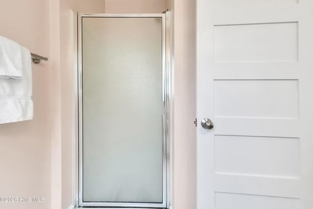 4 E Raleigh Street, Wrightsville Beach, NC 28480