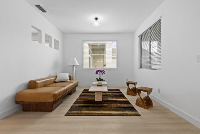 8556 Dewberry Way, Elk Grove, CA 95624