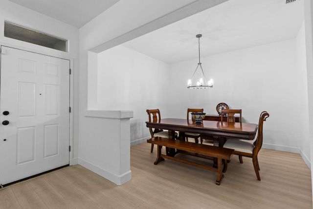 8556 Dewberry Way, Elk Grove, CA 95624