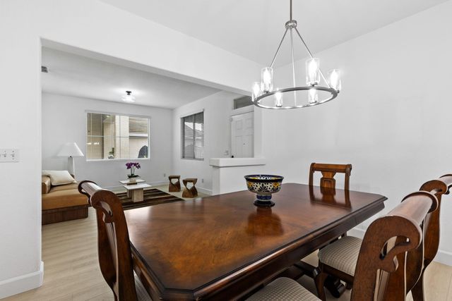 8556 Dewberry Way, Elk Grove, CA 95624