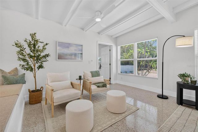 4029 3RD AVENUE S, St Petersburg, FL 33711