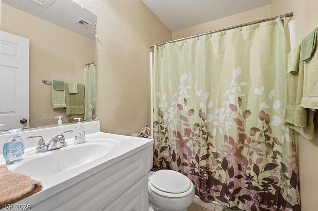 1873 Mother Of Pearl Street, Las Vegas, NV 89106