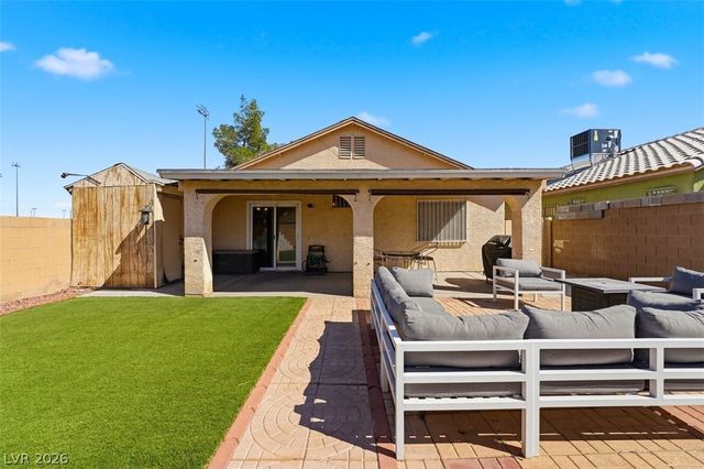 1873 Mother Of Pearl Street, Las Vegas, NV 89106