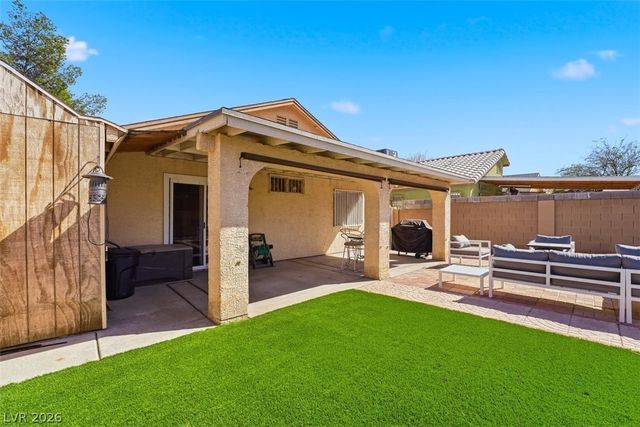 1873 Mother Of Pearl Street, Las Vegas, NV 89106