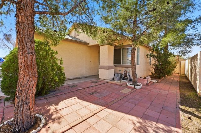 1873 Mother Of Pearl Street, Las Vegas, NV 89106