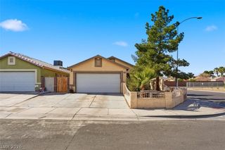 1873 Mother Of Pearl Street, Las Vegas, NV 89106