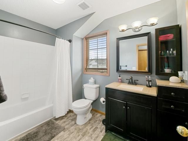 7855 Forest Boulevard F, Woodbury, MN 55125