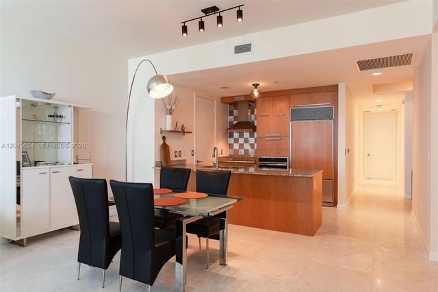 15901 Collins Ave 2502, Sunny Isles Beach, FL 33160