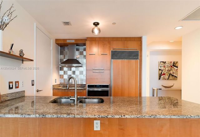 15901 Collins Ave 2502, Sunny Isles Beach, FL 33160