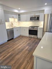 12804 EVANSPORT PL, Woodbridge, VA 22192