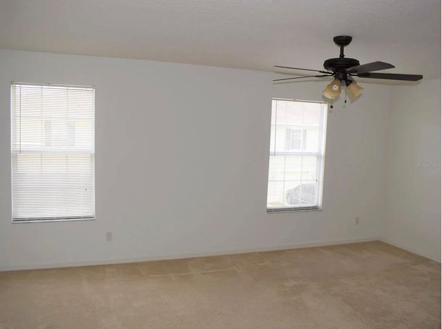 521 CRESTING OAK CIRCLE 76, Orlando, FL 32824