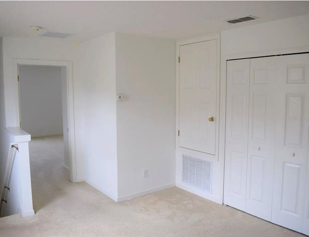 521 CRESTING OAK CIRCLE 76, Orlando, FL 32824