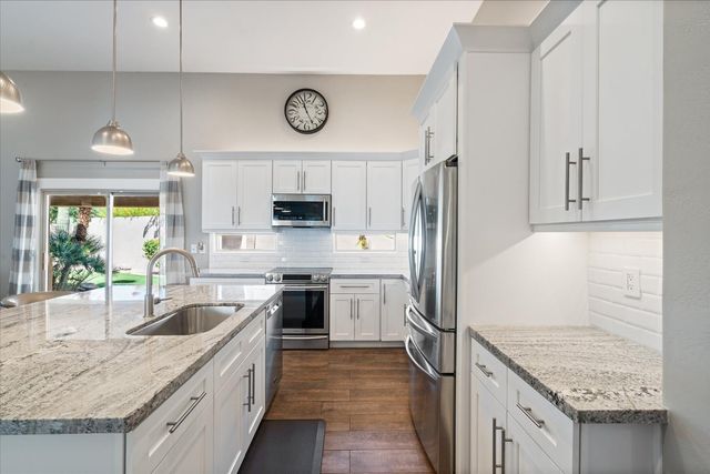 13610 E Laurel Lane, Scottsdale, AZ 85259