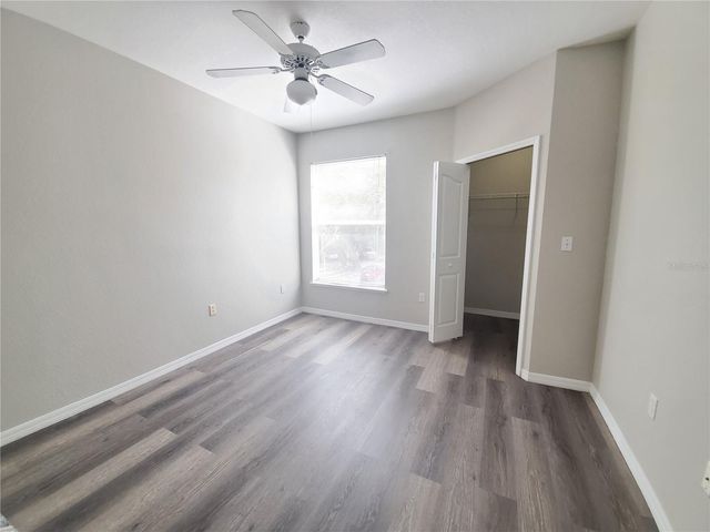 5807 LEGACY CRESCENT PLACE 201, Riverview, FL 33578