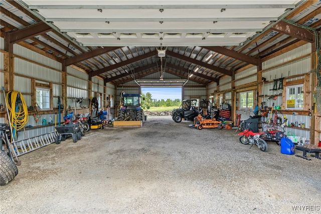 354 Westwood Road, Lancaster, NY 14086