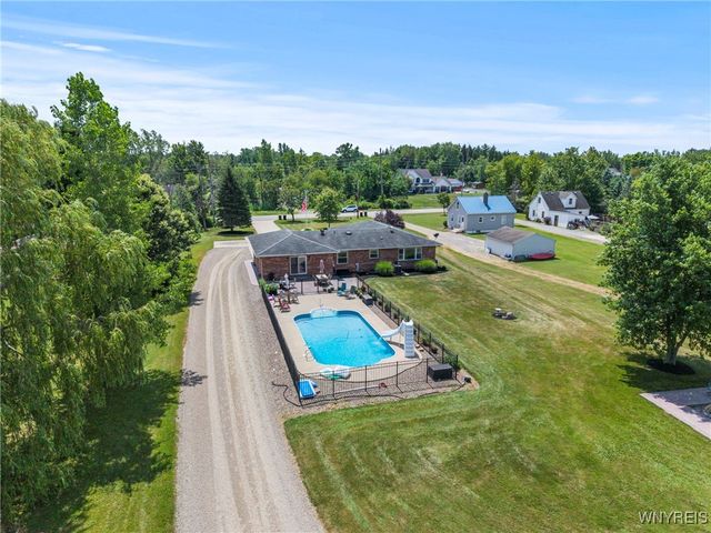 354 Westwood Road, Lancaster, NY 14086