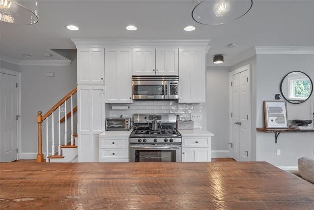 18 Claymont Terrace 18, Boston, MA 02122