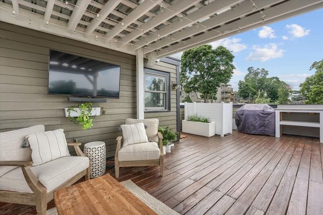18 Claymont Terrace 18, Boston, MA 02122