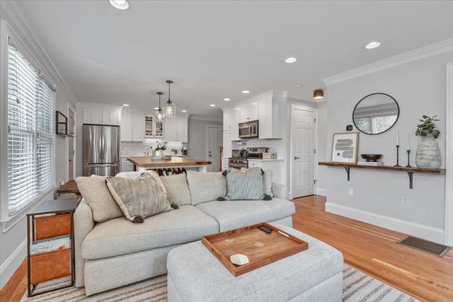 18 Claymont Terrace 18, Boston, MA 02122
