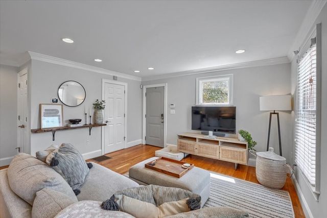 18 Claymont Terrace 18, Boston, MA 02122