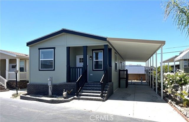 301 E Foothill Boulevard 58, Pomona, CA 91767