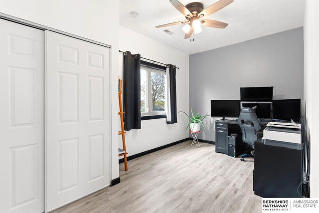 8862 Greenwood Road, Plattsmouth, NE 68048