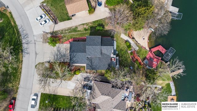 8862 Greenwood Road, Plattsmouth, NE 68048