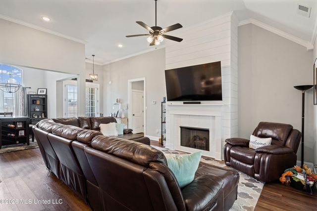 3829 Wilkerson Drive, Southaven, MS 38672