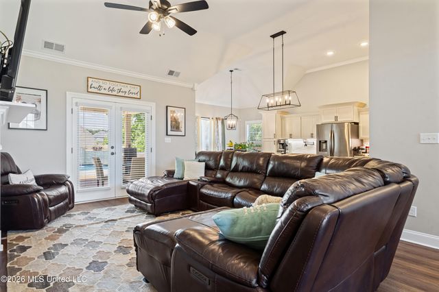 3829 Wilkerson Drive, Southaven, MS 38672