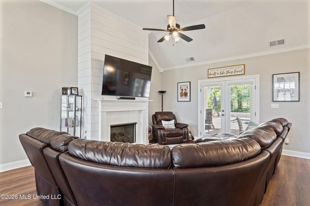 3829 Wilkerson Drive, Southaven, MS 38672