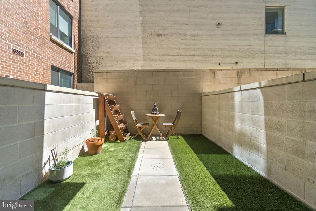 Image 2 of property listing at 50 FLORIDA AVE NE #116, Washington, DC 20002