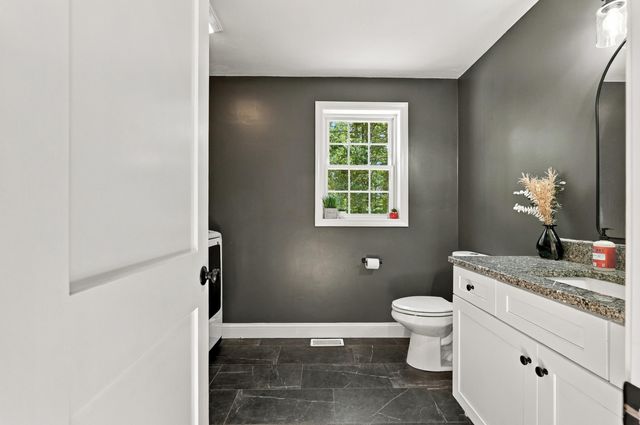 26 Indian Street, Carver, MA 02330