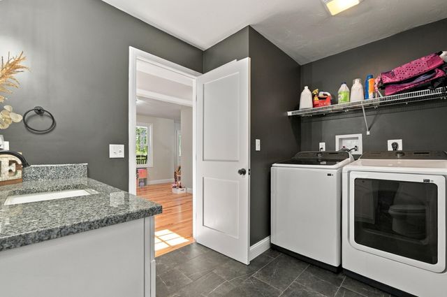 26 Indian Street, Carver, MA 02330
