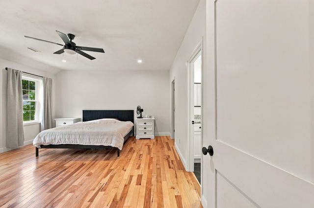 26 Indian Street, Carver, MA 02330