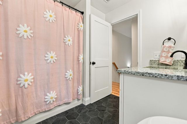 26 Indian Street, Carver, MA 02330