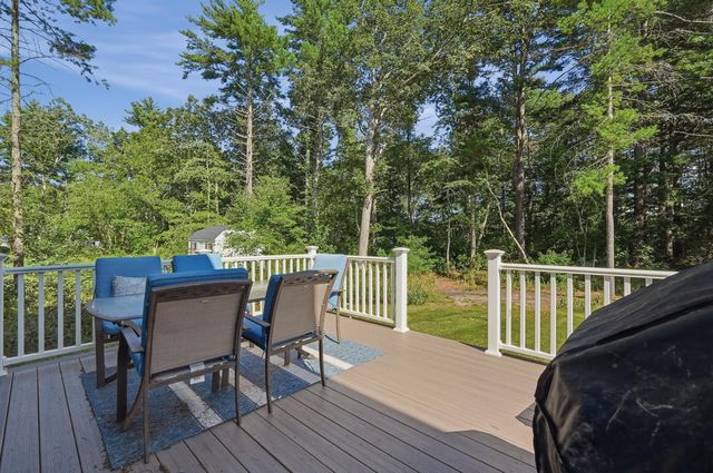 26 Indian Street, Carver, MA 02330
