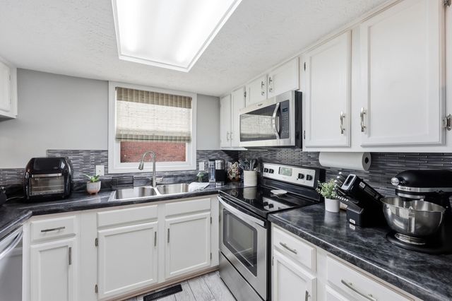 200 Martin Drive, Richmond, KY 40475