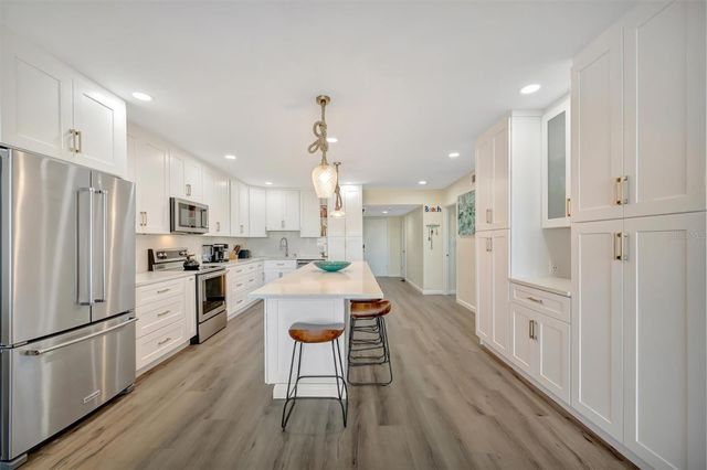 5396 GULF BOULEVARD 407, St Pete Beach, FL 33706