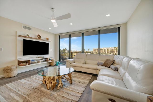 5396 GULF BOULEVARD 407, St Pete Beach, FL 33706