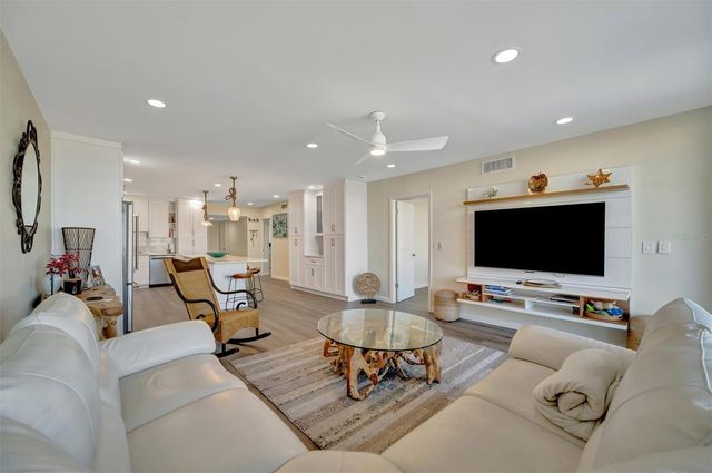 5396 GULF BOULEVARD 407, St Pete Beach, FL 33706