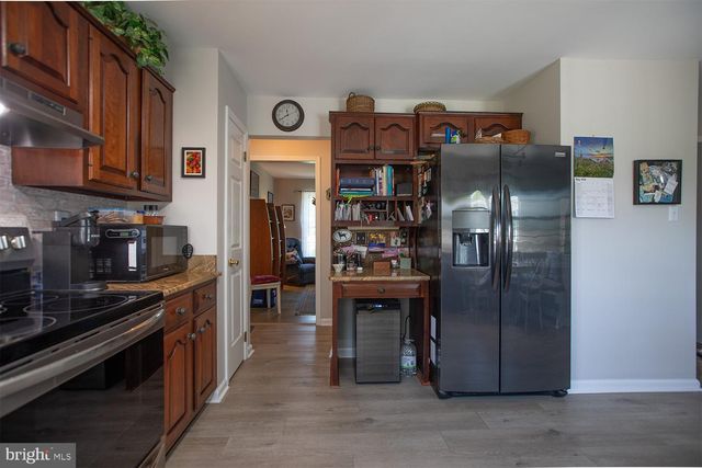 87 IVY LEAGUE DR, Kutztown, PA 19530