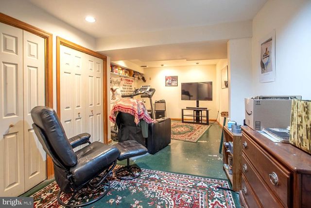 87 IVY LEAGUE DR, Kutztown, PA 19530