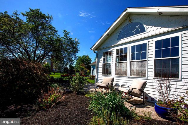 87 IVY LEAGUE DR, Kutztown, PA 19530
