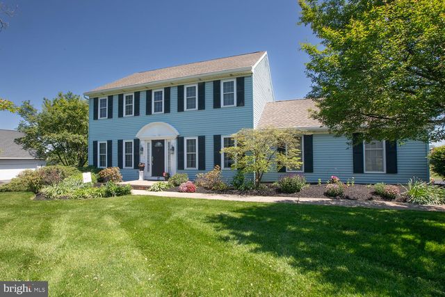 87 IVY LEAGUE DR, Kutztown, PA 19530