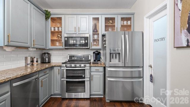 7715 Saddle Trail Lane, Charlotte, NC 28269