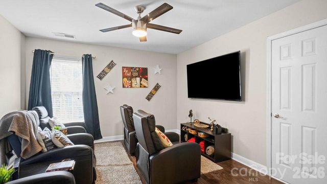 7715 Saddle Trail Lane, Charlotte, NC 28269