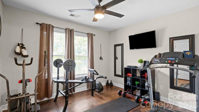 7715 Saddle Trail Lane, Charlotte, NC 28269