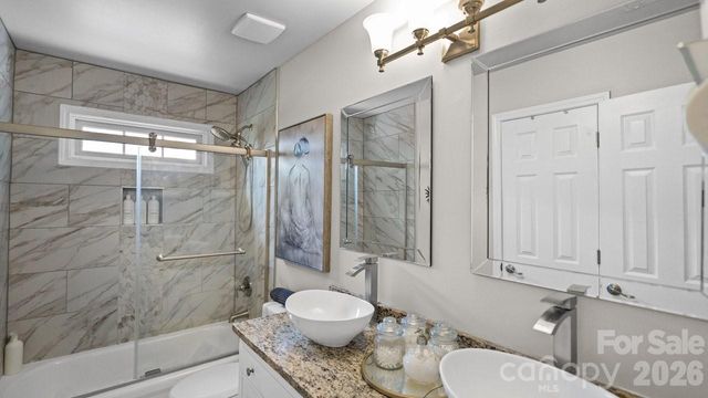 7715 Saddle Trail Lane, Charlotte, NC 28269
